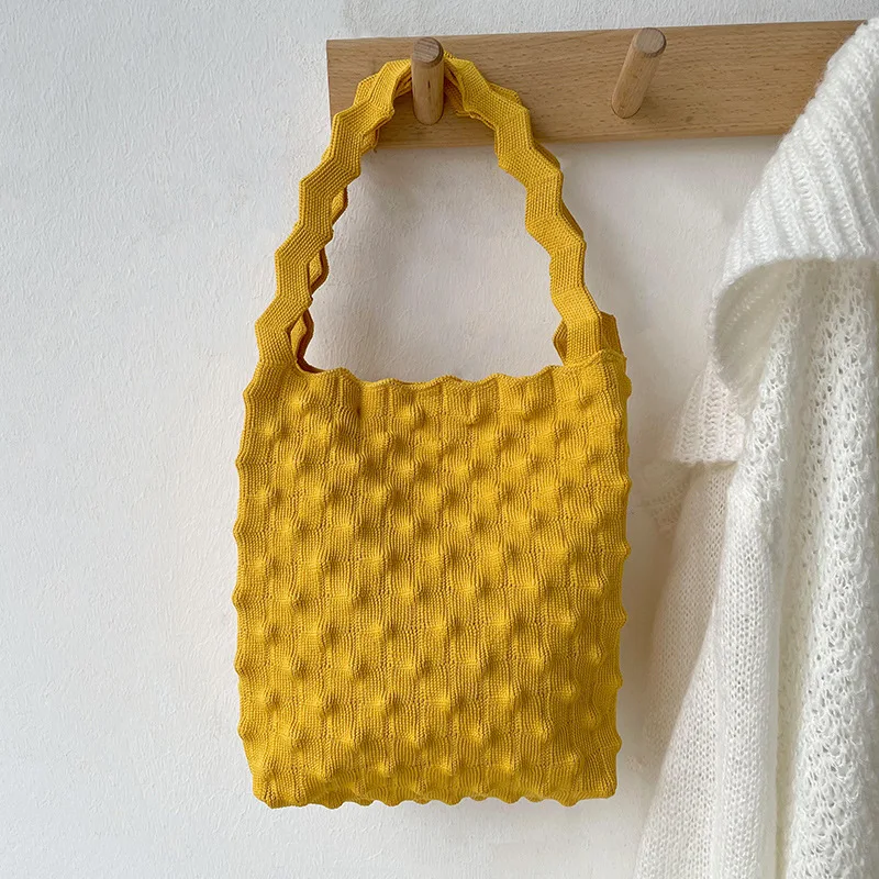 Granular Design Sense Female Bag Solid Color Wavy Handbag Simple Cute Tote Bag Large Capacity Picnic Makeup Bag Female
Granular Design Sense Female Bag Solid Color Wavy Handbag Simple Cute Tote Bag Large Capacity Picnic Makeup Bag Female