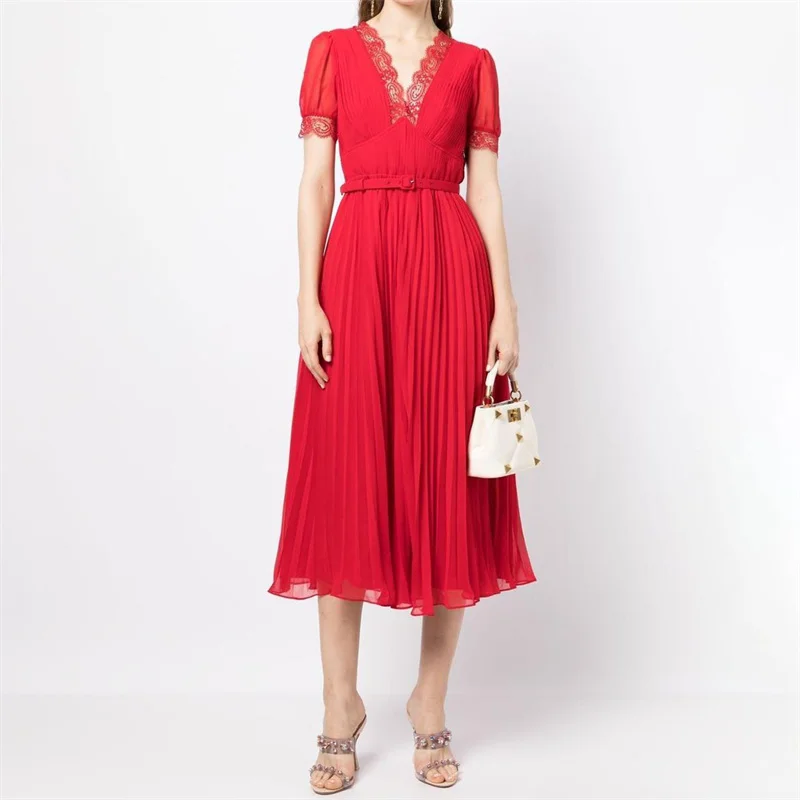Elegant Party Dresses For Women 2023 Women's Slim Dress Korean Fashion Belt Decoration Pleated Skirt Lace Stitching Long Dresses
Elegant Party Dresses For Women 2023 Women's Slim Dress Korean Fashion Belt Decoration Pleated Skirt Lace Stitching Long Dresses