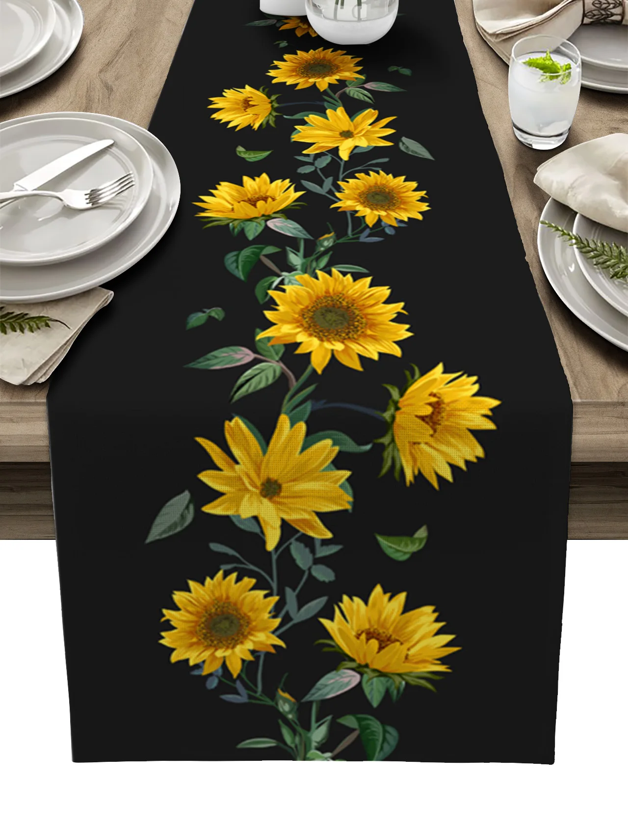 Sunflower Texture Black Retro Table Runner Dining Tea Table Shoe Cabinet Cover Table Flag Wedding Party Decoration 
Sunflower Texture Black Retro Table Runner Dining Tea Table Shoe Cabinet Cover Table Flag Wedding Party Decoration