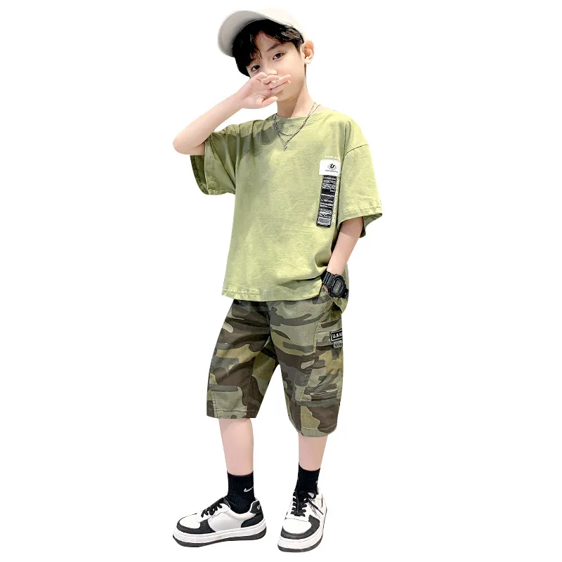 Summer Clothing New Suit Kids Clothes Boys Splicing Short Sleeves + Camo Shorts 2ps Baby Fashion Clothes Boys Brand Clothing Set
Summer Clothing New Suit Kids Clothes Boys Splicing Short Sleeves + Camo Shorts 2ps Baby Fashion Clothes Boys Brand Clothing Set