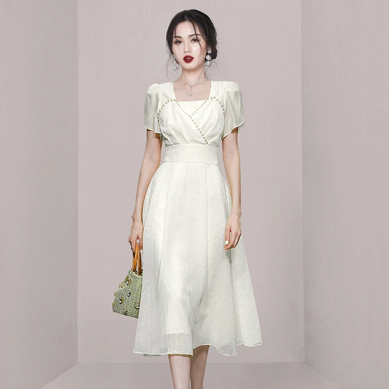 Temperament French Puff Sleeve Square Neck Summer Dress Women Fashion Beaded A Line Party Dresses Robe
Temperament French Puff Sleeve Square Neck Summer Dress Women Fashion Beaded A Line Party Dresses Robe