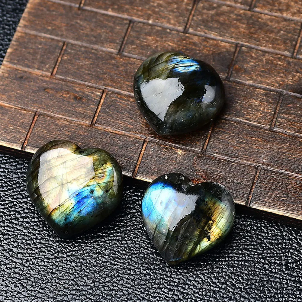 

1Pc Natural Crystal Heart Moonstone Polished Labradorite Stone Healing Energy Reiki Heart Shaped Semi Precious Stone Room Decor