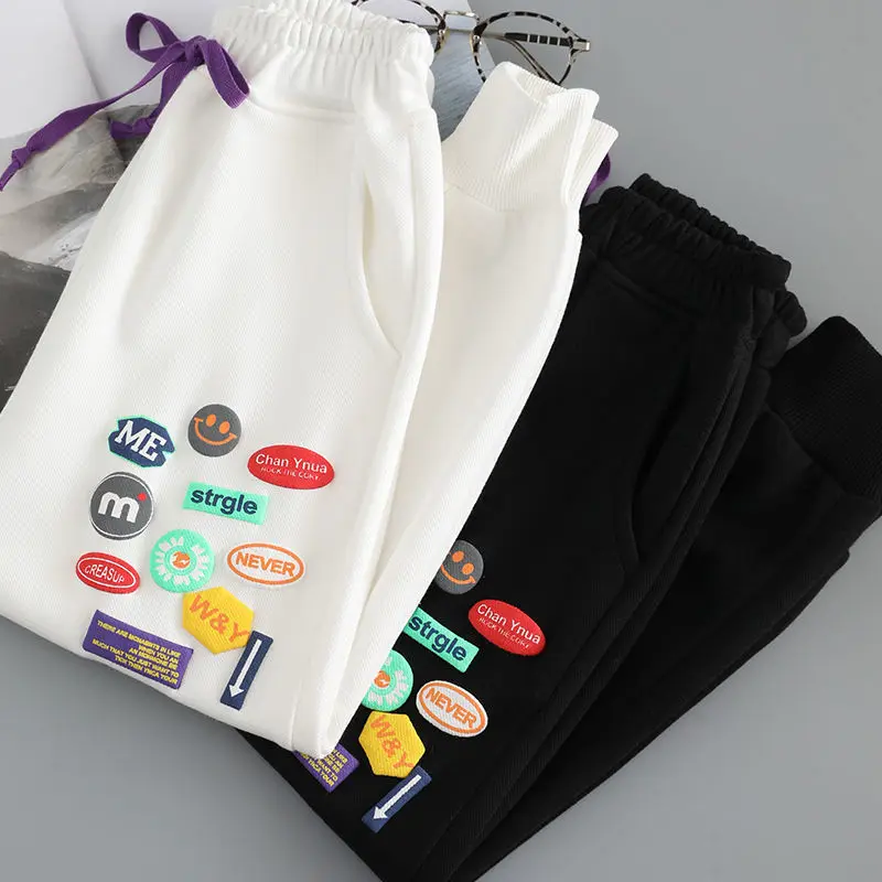 Girl'sCasual Sports Pants for Children's Fashion Loose Soft Solid Knit Trousers All-Matching for School Boys Sweatpants 2022
Girl'sCasual Sports Pants for Children's Fashion Loose Soft Solid Knit Trousers All-Matching for School Boys Sweatpants 2022