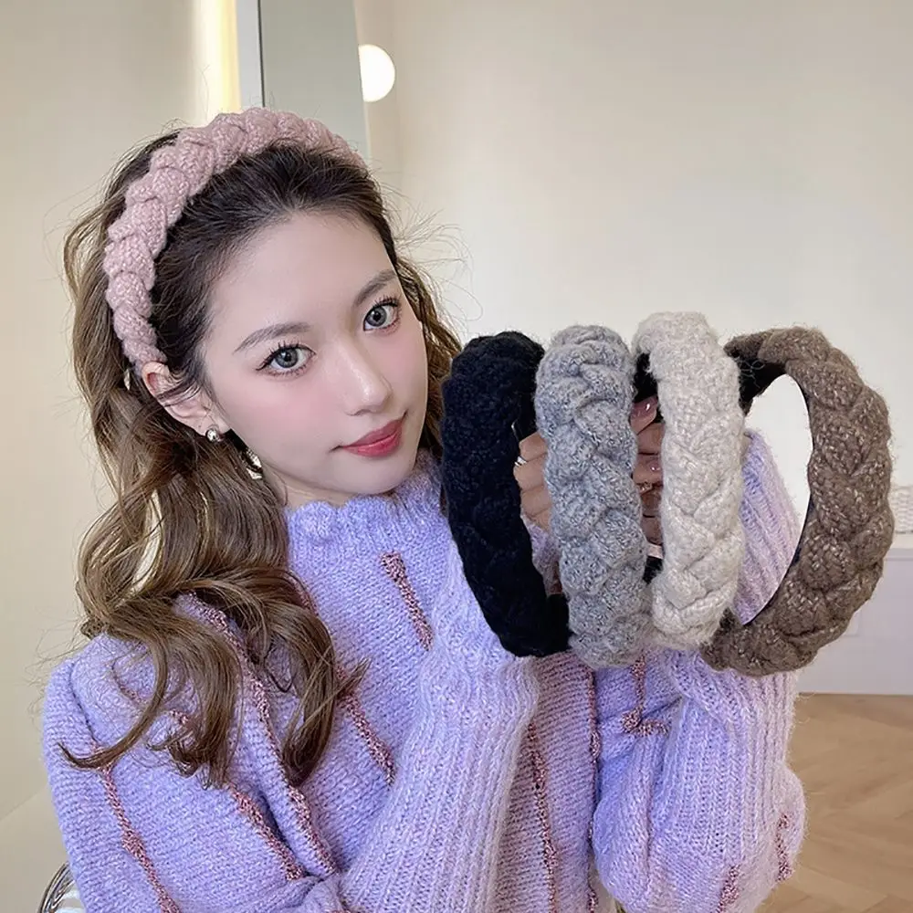 Female Headwear Washing Face Solid Color Hair Accessories Women Hair Hoop Weaving Wool Hairband Korean Style Headband
Female Headwear Washing Face Solid Color Hair Accessories Women Hair Hoop Weaving Wool Hairband Korean Style Headband