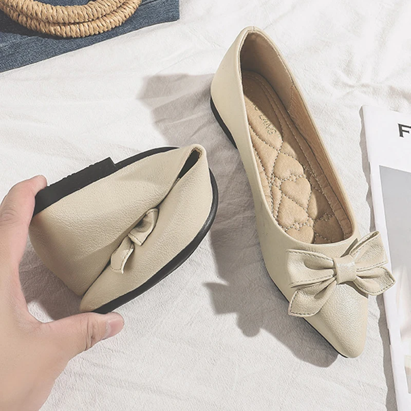 2020 Bow-Knot Pointed Toe Soft Bottom Moccasins Woman Zapatos De Mujer Solid Slip on Shallow Ballet Flats Women Shoes Size34-44
2020 Bow-Knot Pointed Toe Soft Bottom Moccasins Woman Zapatos De Mujer Solid Slip on Shallow Ballet Flats Women Shoes Size34-44