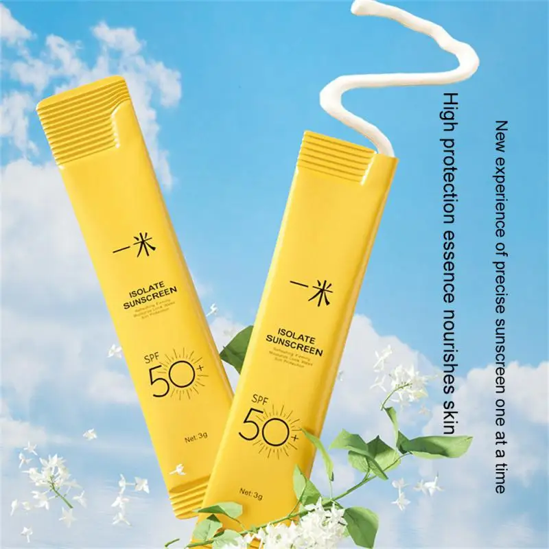 Facial Moisturizer Waterproof Not Thick And Heavy Isolation Lotion Whitening Single Pack Sunscreen Skin Care Uv-proo Breathable
Facial Moisturizer Waterproof Not Thick And Heavy Isolation Lotion Whitening Single Pack Sunscreen Skin Care Uv-proo Breathable