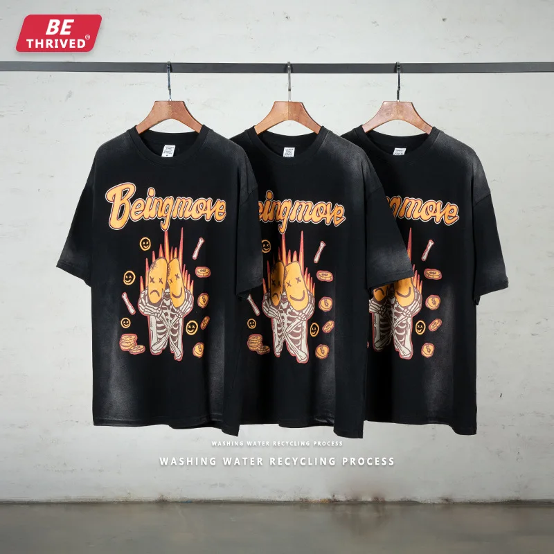 BE Menswear| Summer 2022 Washes Do The Old Smiling Face Skeleton Print Short-sleeved Heavy 260g Loose Retro Tide Brand T-shirt
BE Menswear| Summer 2022 Washes Do The Old Smiling Face Skeleton Print Short-sleeved Heavy 260g Loose Retro Tide Brand T-shirt