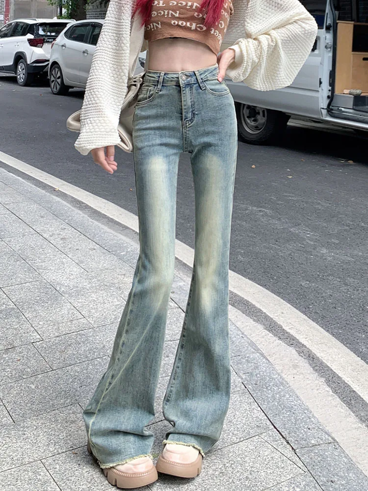 Vintage low waist flare jeans for women y2k 2000s clothes long jeans women pants elastic stretch fringe denim pants streetwear
Vintage low waist flare jeans for women y2k 2000s clothes long jeans women pants elastic stretch fringe denim pants streetwear