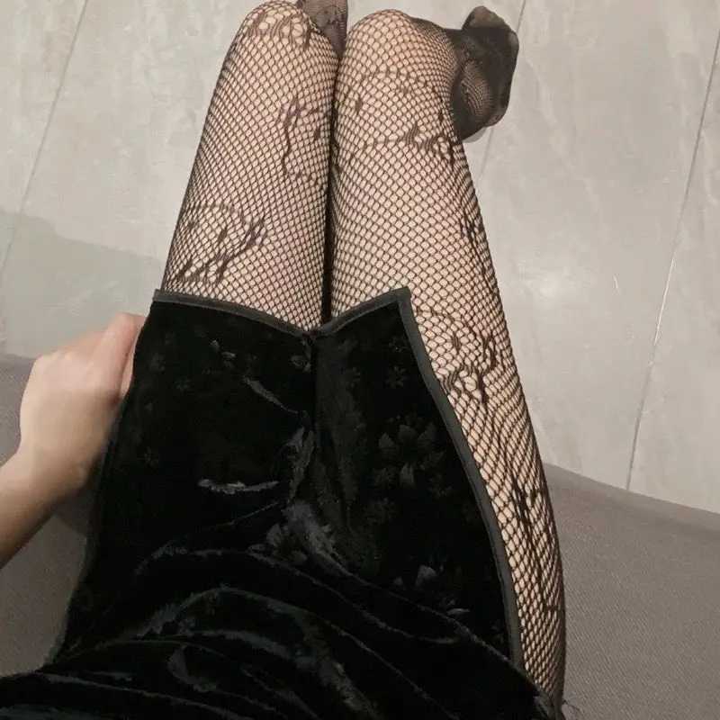 Sanrioed аниме мультфильм ажурные сетчатые чулки Kuromi милые ажурные сетчатые колготки Милые горячие нейлоновые колготки kuromi носки в сеточку
Sanrioed аниме мультфильм ажурные сетчатые чулки Kuromi милые ажурные сетчатые колготки Милые горячие нейлоновые колготки kuromi носки в сеточку