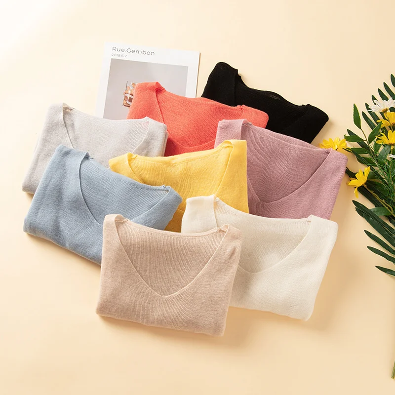 2023 spring V-neck wool long sleeved women's new inner knitting with cool and soft Pullover micro transparent bottom shirt
2023 spring V-neck wool long sleeved women's new inner knitting with cool and soft Pullover micro transparent bottom shirt