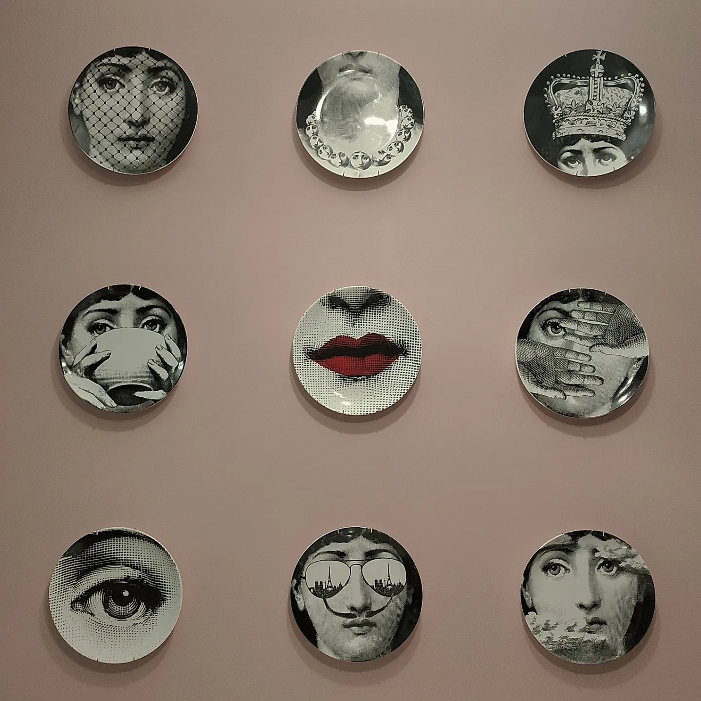 8-inch Italian face peerless actress wall decoration hanging plate home model art board bedroom tableware
8-inch Italian face peerless actress wall decoration hanging plate home model art board bedroom tableware