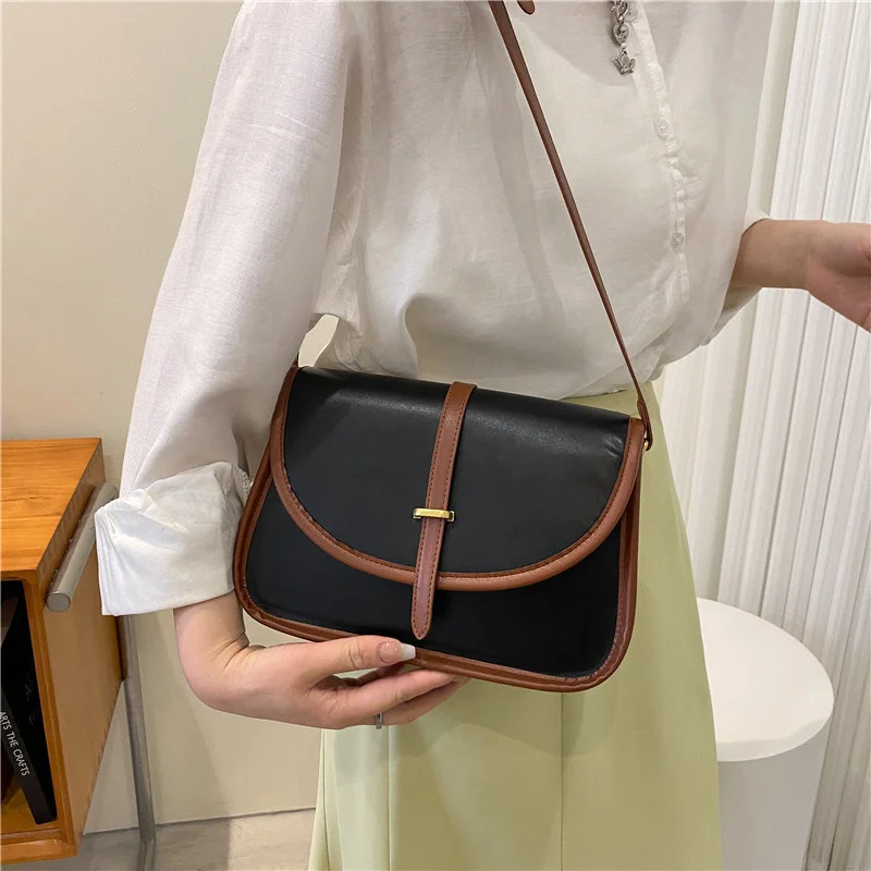 Postman oblique cross texture women's bag 2022 new soft face leisure portable commuter one shoulder small square bag
Postman oblique cross texture women's bag 2022 new soft face leisure portable commuter one shoulder small square bag