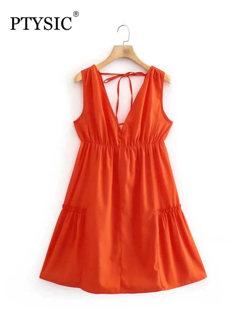 Стильное женское мини-платье с V-образным вырезом, без рукавов, 2022
Стильное женское мини-платье с V-образным вырезом, без рукавов, 2022