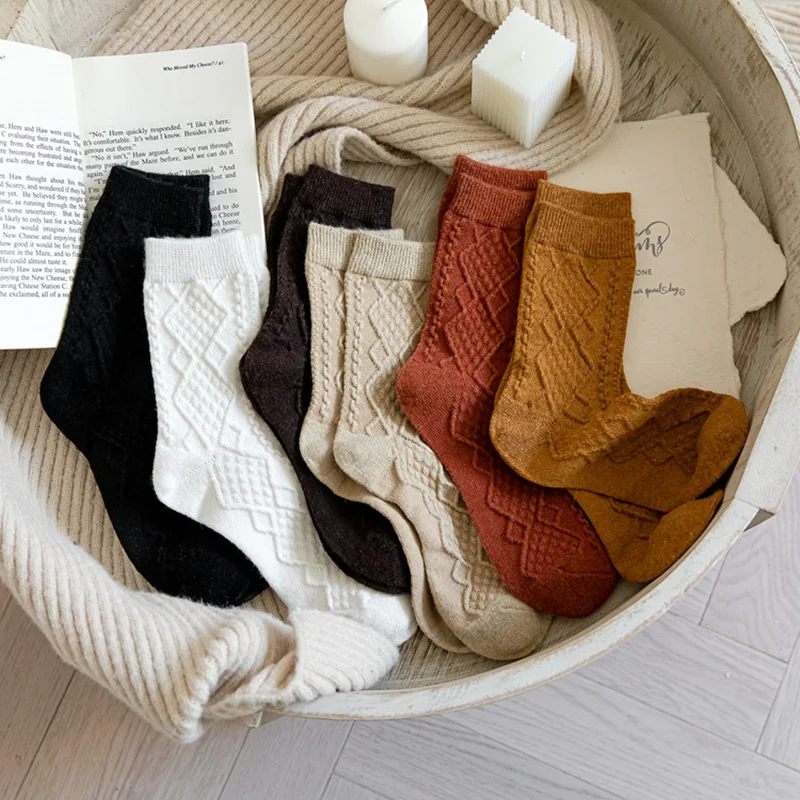 2pairs Winter Cashmere Wool Woman Socks Solid Japanese Harajuku Retro Long Socks Women Girls Warm Vintage Streetwear Crew Sock
2pairs Winter Cashmere Wool Woman Socks Solid Japanese Harajuku Retro Long Socks Women Girls Warm Vintage Streetwear Crew Sock