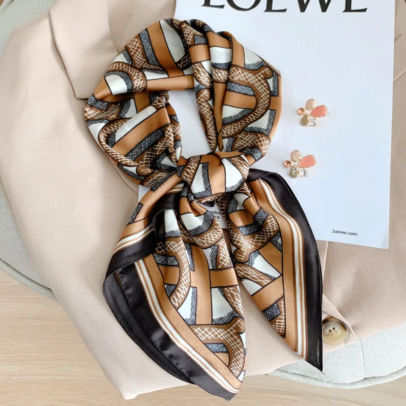 70*70cm Luxury Brand Square Silk Scarf Women Satin Print Hijab Scarves Muslim Pareo Bandana Female Shawl Wrap Headband Foulard
70*70cm Luxury Brand Square Silk Scarf Women Satin Print Hijab Scarves Muslim Pareo Bandana Female Shawl Wrap Headband Foulard