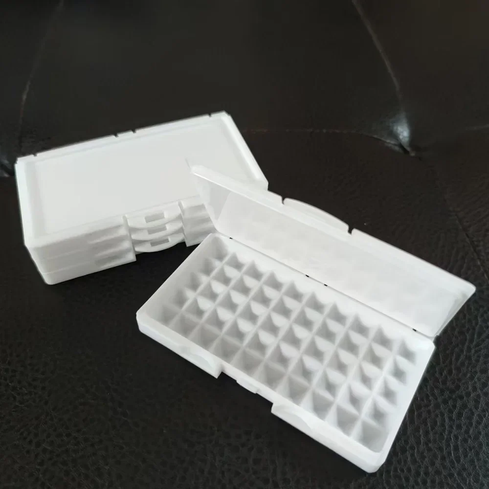 Пластиковая коробка для хранения украшений ATFUMEL
Пластиковая коробка для хранения украшений ATFUMEL