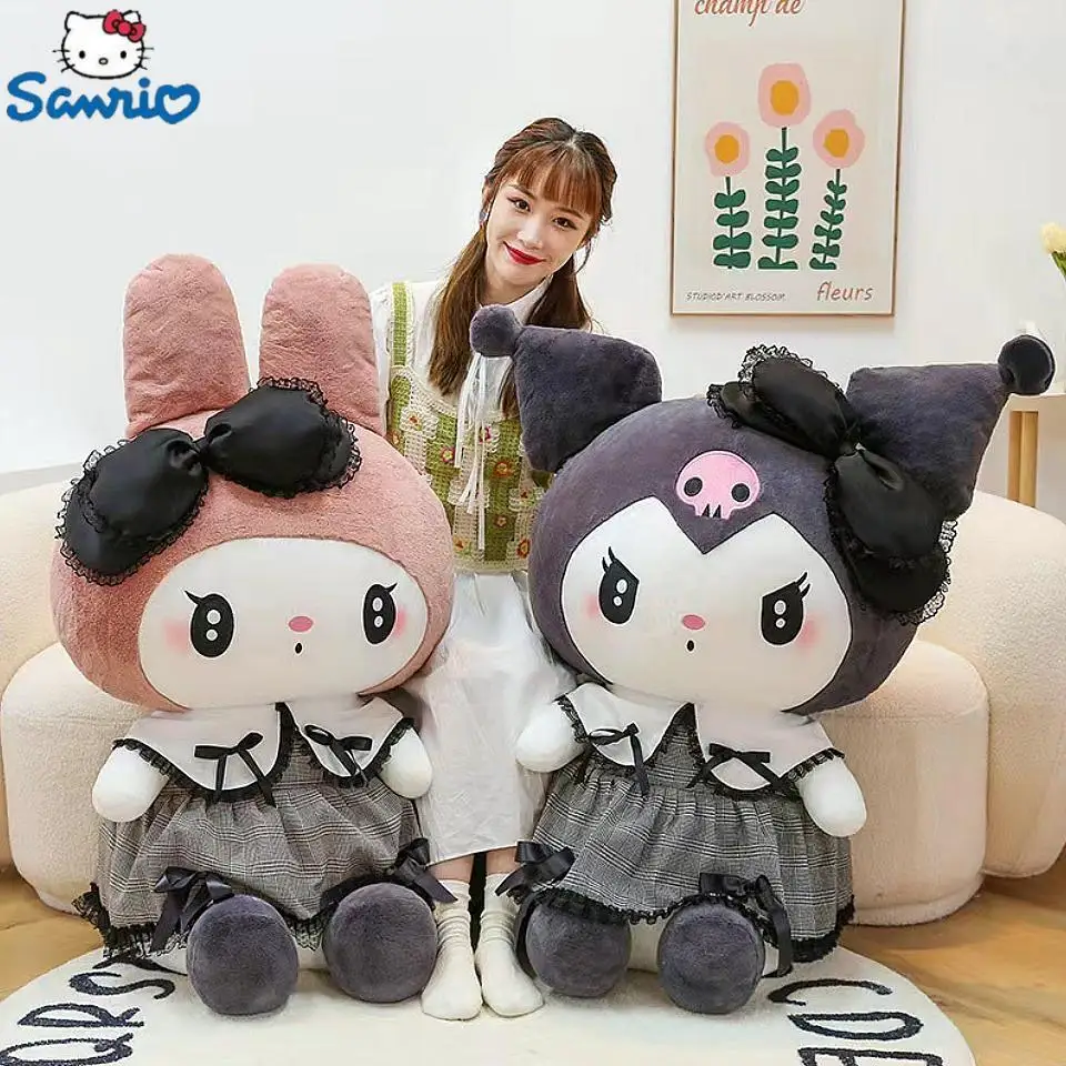 Большой размер Kuromi Melody Cinnamoroll, плюшевые игрушки, подушка, аниме, мягкая кукла, подушка, украшение для комнаты девочки, рождественские подарки
Большой размер Kuromi Melody Cinnamoroll, плюшевые игрушки, подушка, аниме, мягкая кукла, подушка, украшение для комнаты девочки, рождественские подарки