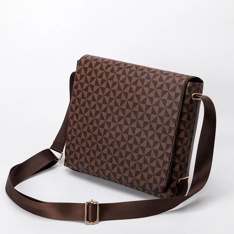 Fashion Black Man Messenger Bags Classic Leather Men Bags Shoulder Crossbody Business Briefcase Sling Printed Male Bag
Fashion Black Man Messenger Bags Classic Leather Men Bags Shoulder Crossbody Business Briefcase Sling Printed Male Bag