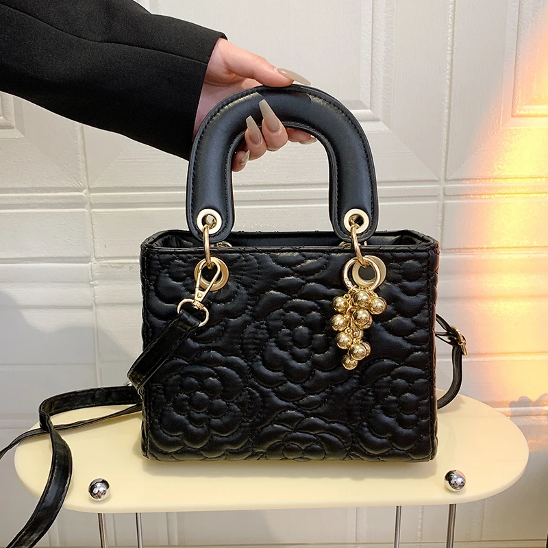 Top Brand Handbags for Women High Quality PU Shoulder Bag Luxury Designer Square Bag Fashion Purses Crossbody Bag Cute Satchel
Top Brand Handbags for Women High Quality PU Shoulder Bag Luxury Designer Square Bag Fashion Purses Crossbody Bag Cute Satchel