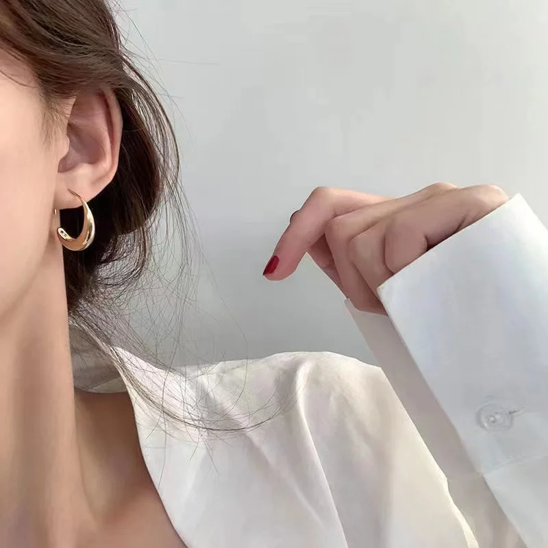 C-образные круглые серьги, изогнутые серьги, серьги-гвоздики с отверстием, серьги-бабочки, женские модные серьги, ювелирные изделия, женские ...
C-образные круглые серьги, изогнутые серьги, серьги-гвоздики с отверстием, серьги-бабочки, женские модные серьги, ювелирные изделия, женские ...