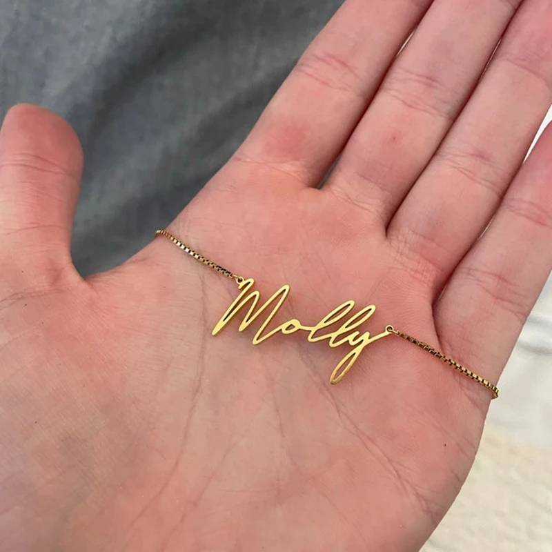 Ожерелье с именем на заказ, цепочка с золотой коробкой, чокер с табличкой из нержавеющей стали, ожерелья на заказ, ювелирные изделия, подарок... 
Ожерелье с именем на заказ, цепочка с золотой коробкой, чокер с табличкой из нержавеющей стали, ожерелья на заказ, ювелирные изделия, подарок...