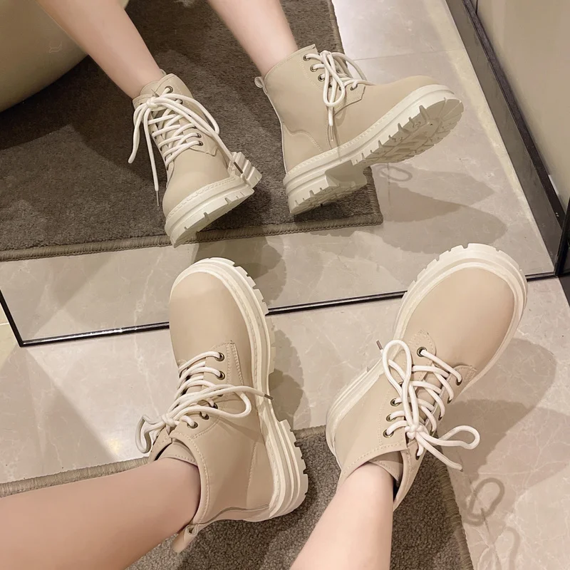 2023 New Boots Fashion Leather Boots Ankle Boots Yellow High Heel Boots Thick Sole Heightened British Style Chelsea Boots Women
2023 New Boots Fashion Leather Boots Ankle Boots Yellow High Heel Boots Thick Sole Heightened British Style Chelsea Boots Women