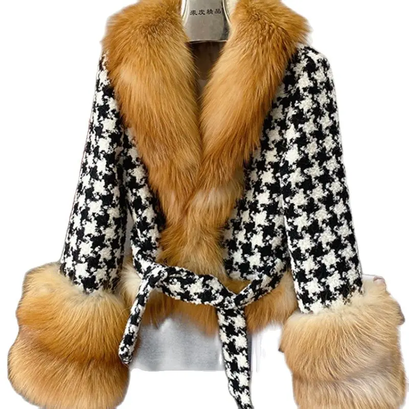 2023 Winter Women Short Silver Fox Fur Collar Woolen Jacket Real Fox Fur Coat Ladies Fashion Streetwear Thick Outerwwear
2023 Winter Women Short Silver Fox Fur Collar Woolen Jacket Real Fox Fur Coat Ladies Fashion Streetwear Thick Outerwwear