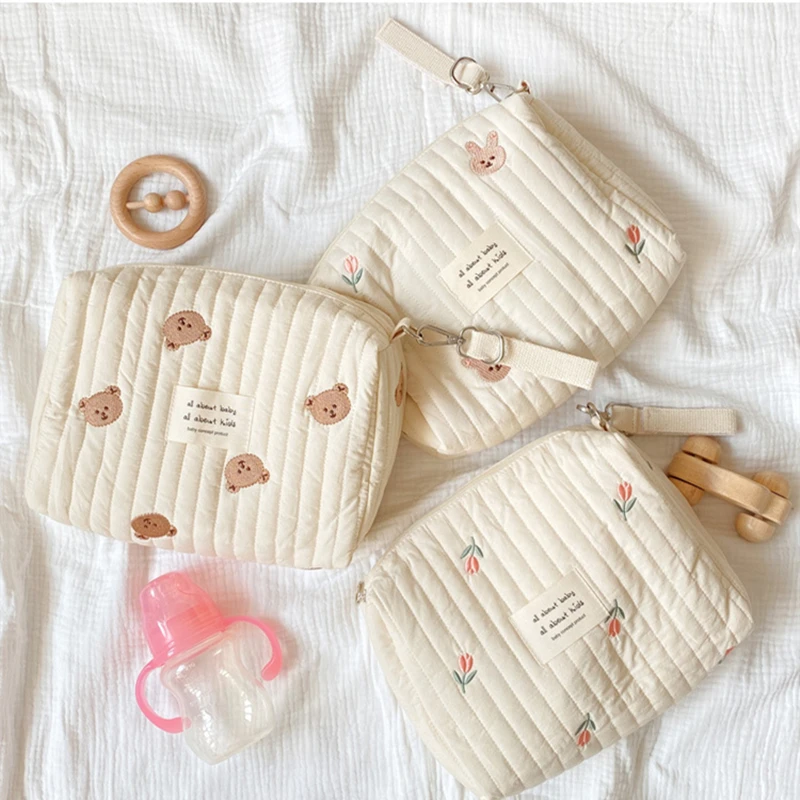 Cute Bear Embroidery Mommy Single Bag Cotton Mom Bag Organizer Zipper Newborn Baby Diaper Bag Nappy Travel Stroller Storage Bag
Cute Bear Embroidery Mommy Single Bag Cotton Mom Bag Organizer Zipper Newborn Baby Diaper Bag Nappy Travel Stroller Storage Bag