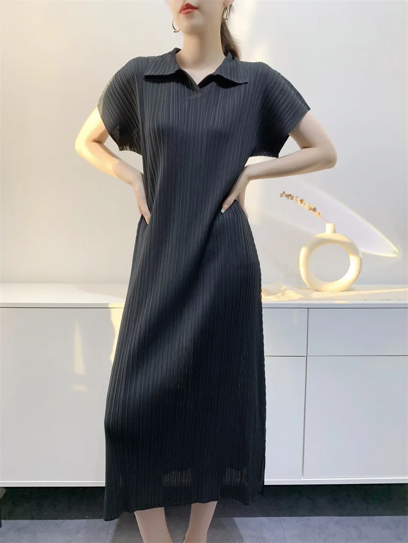 Dress Women's Summer New Loose Slim Shirt Neck Pleated Dress Medium Length Pressed Pleated Dress Split
Dress Women's Summer New Loose Slim Shirt Neck Pleated Dress Medium Length Pressed Pleated Dress Split
