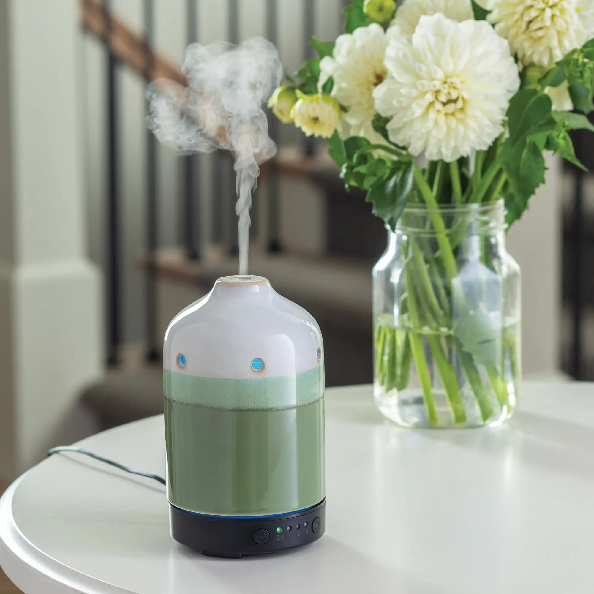 Air Fresh Matcha Latte Medium Ceramic Essential Oil Diffuser With Timer Green and White
Air Fresh Matcha Latte Medium Ceramic Essential Oil Diffuser With Timer Green and White