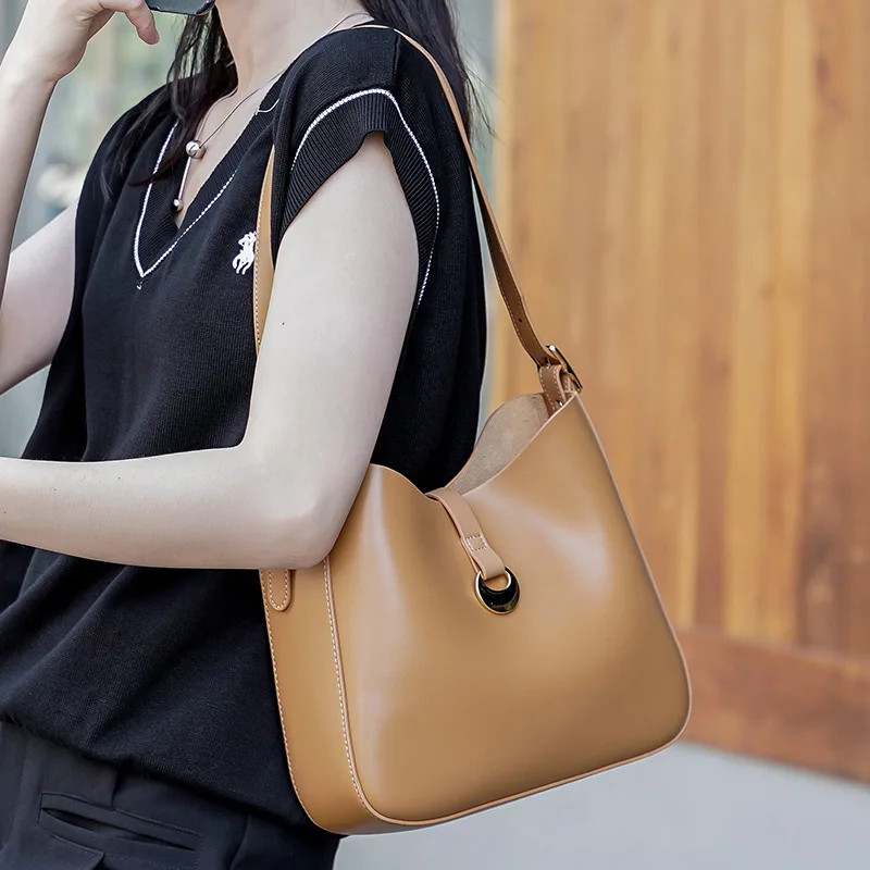 

Minority design 2023 new tide leather handbag cowhide shoulder bag Joker fashion portable slung underarm bag
