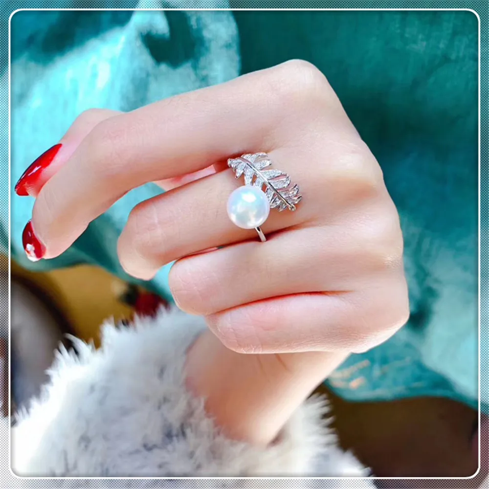 Женское кольцо с жемчугом и покрытием из серебра 925 пробы
Женское кольцо с жемчугом и покрытием из серебра 925 пробы