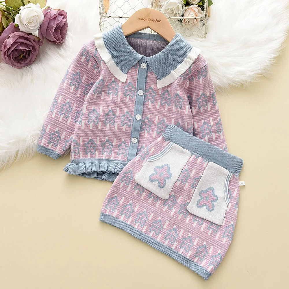 Детский вязаный свитер для девочек, комплект из 2 предметов, Осень-зима 2022, с лацканами, для вечеринки принцессы, Детские Рождественские крас...
Детский вязаный свитер для девочек, комплект из 2 предметов, Осень-зима 2022, с лацканами, для вечеринки принцессы, Детские Рождественские крас...