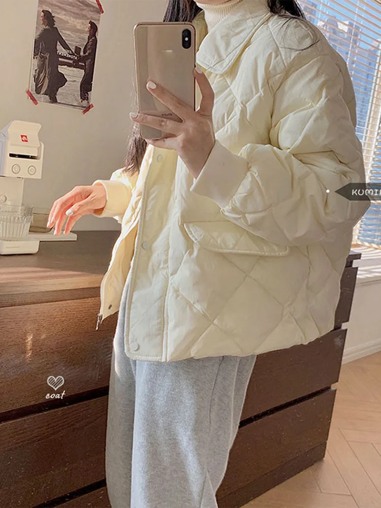 Women Autumn Winter Rhombus Design Cotton Padded Coat Lapel Thicken Warm Down Jacket 2022 New Elegance Parka Vintage Oversize
Women Autumn Winter Rhombus Design Cotton Padded Coat Lapel Thicken Warm Down Jacket 2022 New Elegance Parka Vintage Oversize