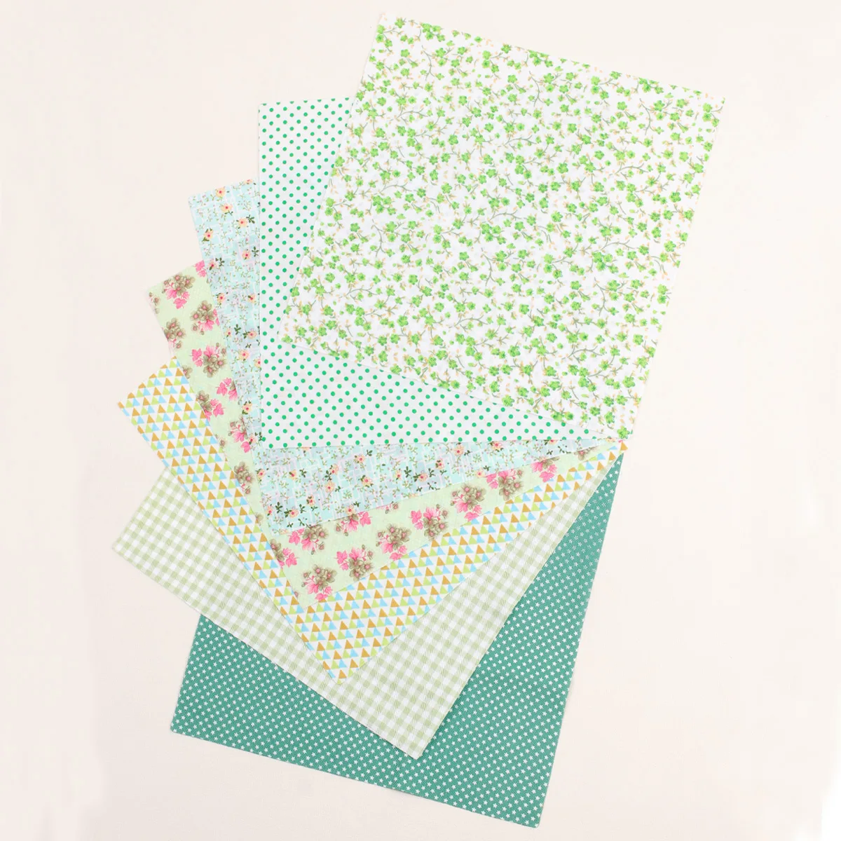 5pcs 25*25cm Cotton Fabric Printed Cloth Sewing Quilting Mixed Patchwork Needlework Print Home Supplies DIY Handmade Accessories
5pcs 25*25cm Cotton Fabric Printed Cloth Sewing Quilting Mixed Patchwork Needlework Print Home Supplies DIY Handmade Accessories