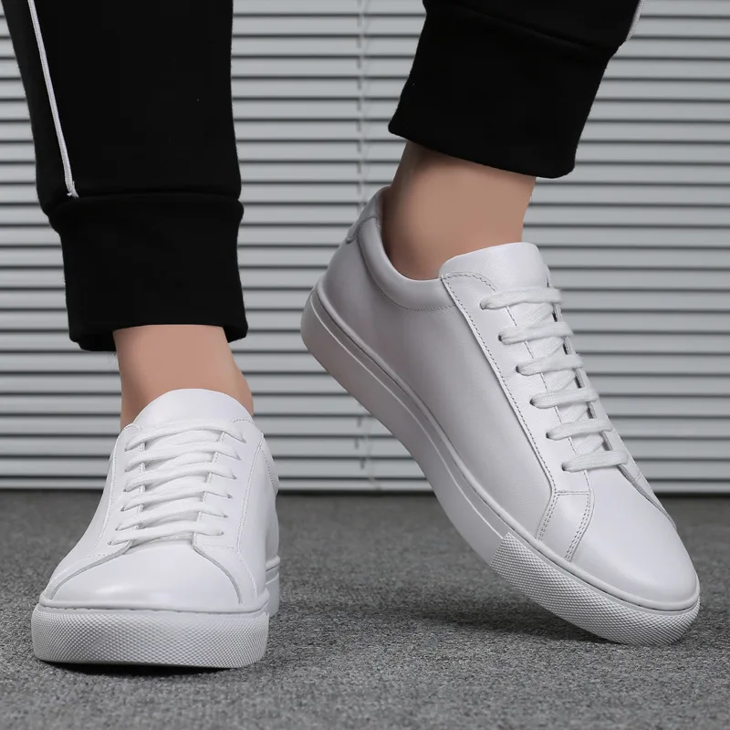 Men Genuine Leather Skate Shoes Unisex Lace-Up Rubber Leather Footwear Casual Breathable Girls White Sportswear Couple Shoes
Men Genuine Leather Skate Shoes Unisex Lace-Up Rubber Leather Footwear Casual Breathable Girls White Sportswear Couple Shoes
