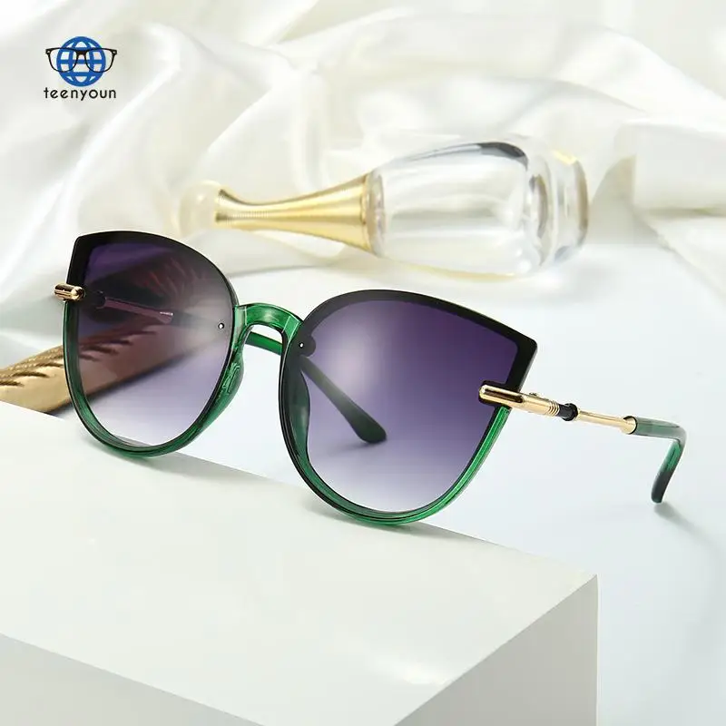Teenyoun New Cat Eye Luxury Brand Punk Versatile Women's Express Versatile Sunglasses Sun Glasses
Teenyoun New Cat Eye Luxury Brand Punk Versatile Women's Express Versatile Sunglasses Sun Glasses