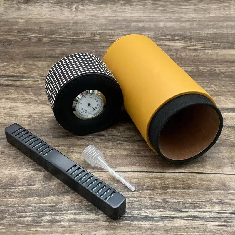 COHIBA Travel Humidor Leather Cigar Box Cedar Wood Portable Cigar Case Jar W/Humidifier Hygrometer Humidor Box Fit 5 Cigars
COHIBA Travel Humidor Leather Cigar Box Cedar Wood Portable Cigar Case Jar W/Humidifier Hygrometer Humidor Box Fit 5 Cigars