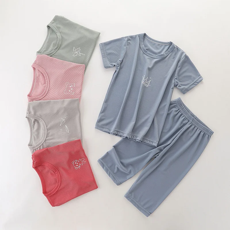 Boys Girls Casual Sets Summer Pajamas Clothes Suit Kids Solid Crewneck Short Sleeve T-Shirt + Shorts 2Pcs Ice Silk Sleepwear
Boys Girls Casual Sets Summer Pajamas Clothes Suit Kids Solid Crewneck Short Sleeve T-Shirt + Shorts 2Pcs Ice Silk Sleepwear