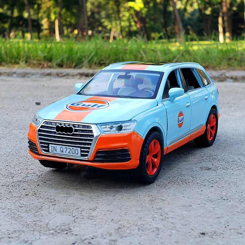 1:32 New Q7 Off-road SUV Alloy Model Car Diecast Metal Pull Back Simulation Car For Kids Gifts Toy Collection Vehicles
1:32 New Q7 Off-road SUV Alloy Model Car Diecast Metal Pull Back Simulation Car For Kids Gifts Toy Collection Vehicles