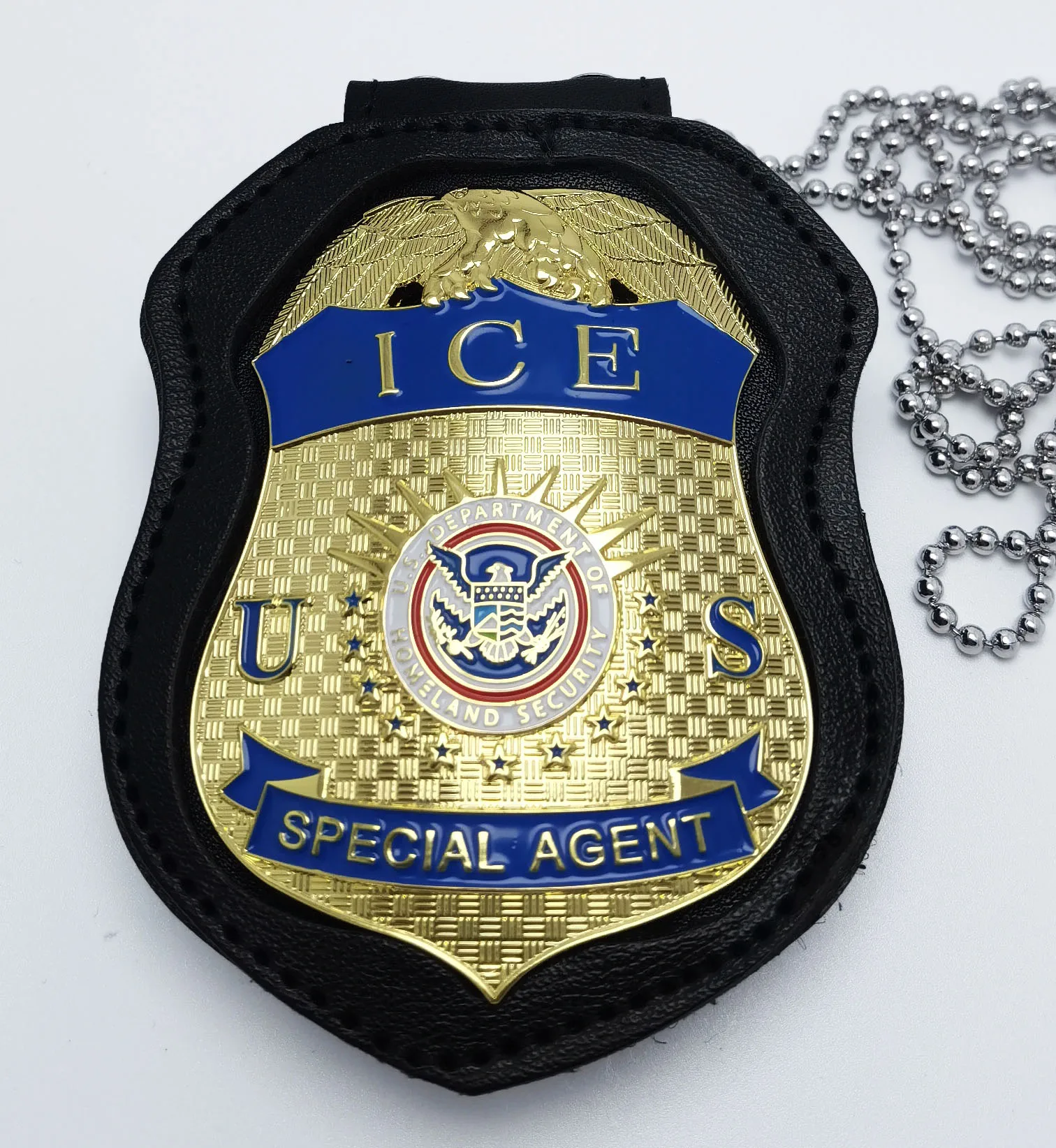 American Department of Homeland Security immigration and customs ICE badge and Inlaid leather pad
American Department of Homeland Security immigration and customs ICE badge and Inlaid leather pad