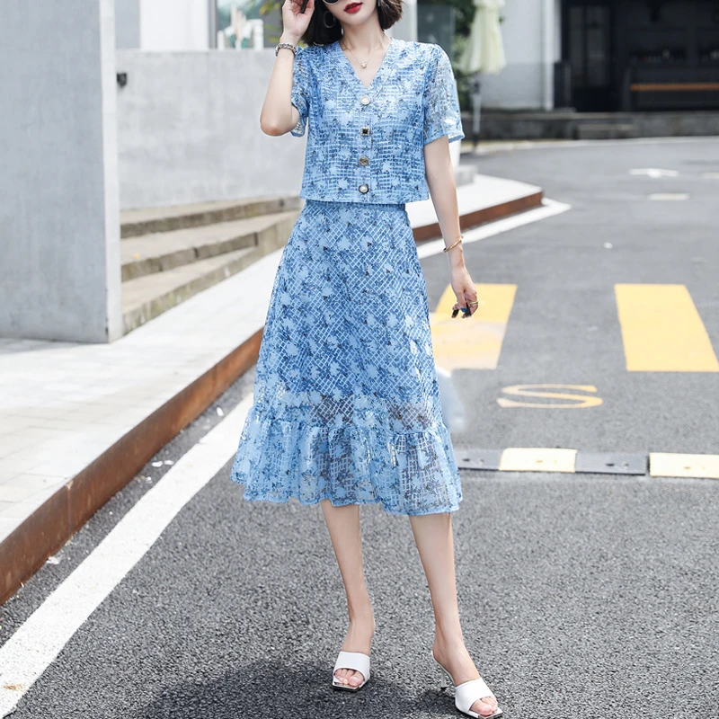 New High Quality Women Summer 2 Piece Sets Lace Lady Fashion Elegant Slim V-neck Crop Blazer Short SleeveTop A-Line Skirt Suit
New High Quality Women Summer 2 Piece Sets Lace Lady Fashion Elegant Slim V-neck Crop Blazer Short SleeveTop A-Line Skirt Suit
