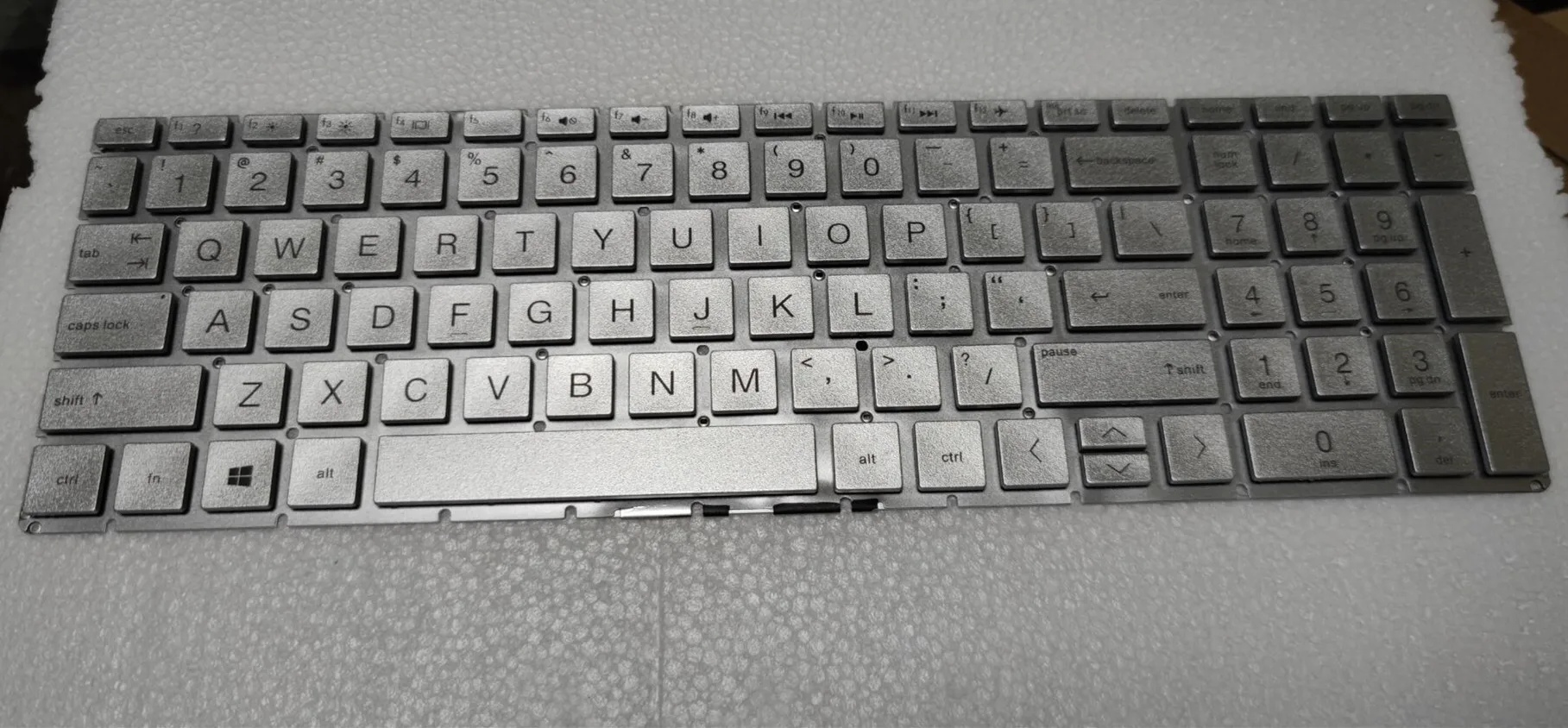 

New For HP 15-db 15-dw 15-du 15s-du 15-dy TPN-C139 Keyboard US No Backlit Silver