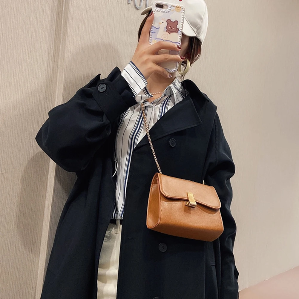 PU Leather Crossbody Bags Lady Shoulder Handbags Female Simple Totes Small Solid Color Buckle for Women 2020 Trend
PU Leather Crossbody Bags Lady Shoulder Handbags Female Simple Totes Small Solid Color Buckle for Women 2020 Trend