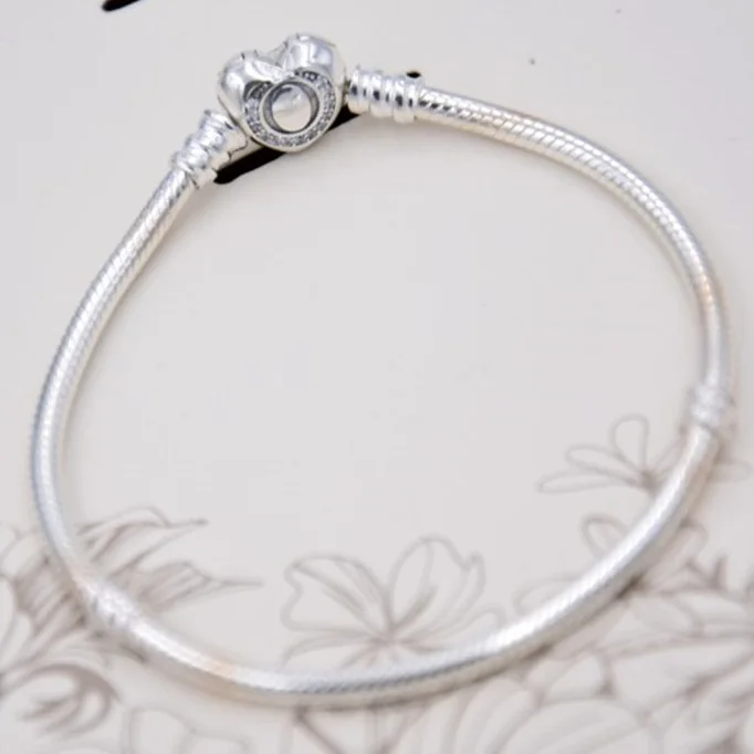 100% 925 Sterling Silver pan Bracelet Crystal Wishful Heart Snake Chain Bracelet Fit Women Bead Charm DIY Jewelry
100% 925 Sterling Silver pan Bracelet Crystal Wishful Heart Snake Chain Bracelet Fit Women Bead Charm DIY Jewelry