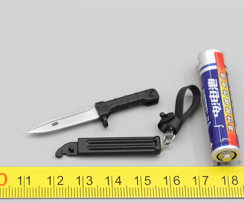 1/6 Scale DAM78083 Russian Knife with Cover Model for 12''Body DIY Accessories
1/6 Scale DAM78083 Russian Knife with Cover Model for 12''Body DIY Accessories