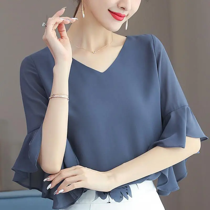 Summer Chiffon Shirt Women's Blouse Office Solid V Neck Ruffles Half Sleeve Tops Sweet Large Size Blouse Purple Top Blusas Mujer
Summer Chiffon Shirt Women's Blouse Office Solid V Neck Ruffles Half Sleeve Tops Sweet Large Size Blouse Purple Top Blusas Mujer