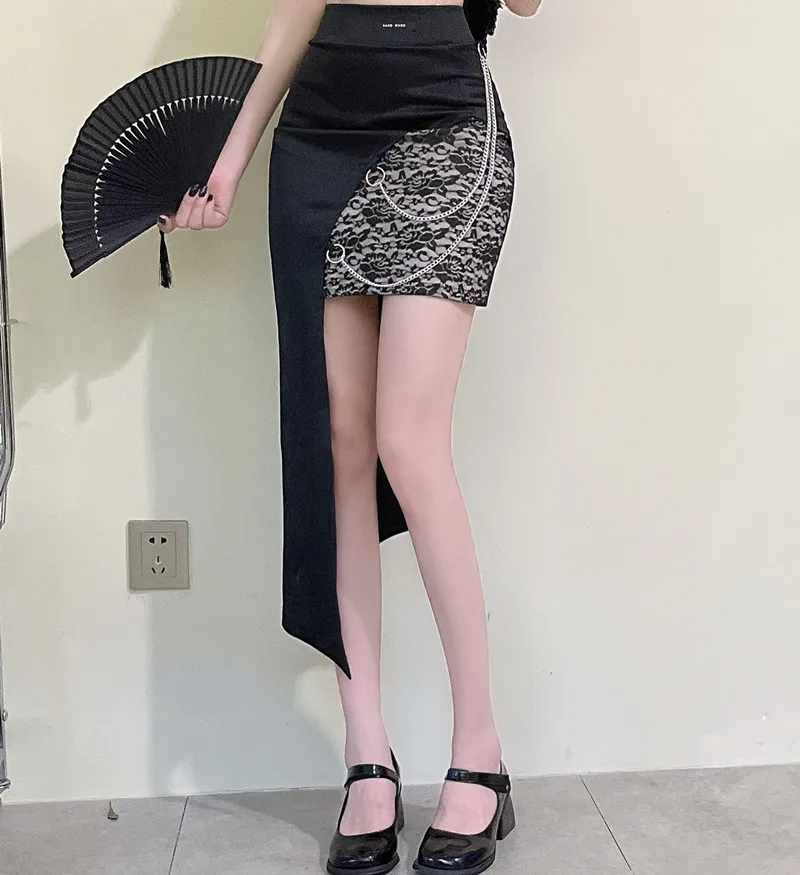 Женская кружевная мини-юбка с высокой талией
Женская кружевная мини-юбка с высокой талией