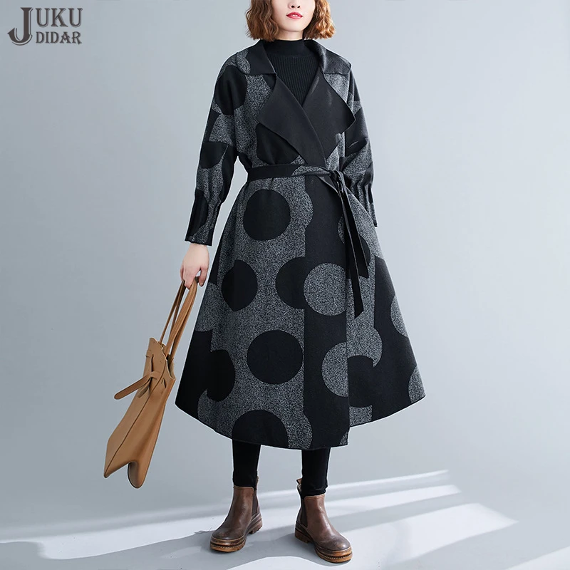 Black And Gray New 2022 Woman Winter Big Size Casual Wear Dots Printed Blend Coat With Belt Long Trench Jacket Overcoat JJTC001
Black And Gray New 2022 Woman Winter Big Size Casual Wear Dots Printed Blend Coat With Belt Long Trench Jacket Overcoat JJTC001