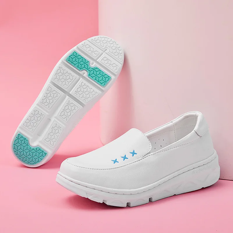 Winter Nurse Shoes White Women's Shoes Rear Heel Bag Sponge Comfortable Wedge Heel Hospital Small White Shoes
Winter Nurse Shoes White Women's Shoes Rear Heel Bag Sponge Comfortable Wedge Heel Hospital Small White Shoes